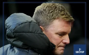 SBOTOP: Eddie Howe Earns Strong Backing as Gary Neville Praises Newcastle Boss While Paul Merson Sees Him as Ideal Fit for Chelsea