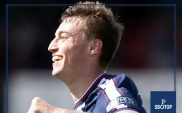 SBOTOP: Dundee Complete Stunning Late Comeback as Ryan Astley’s 90th-Minute Strike Seals Dramatic 3-2 Win Over Aberdeen