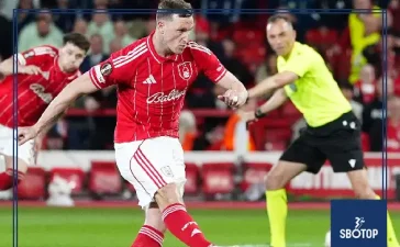 SBOTOP: Chris Wood’s Spot-Kick Seals 1-0 Win for Nottingham Forest as They Edge Aston Villa in Europa League Semi-Final First Leg