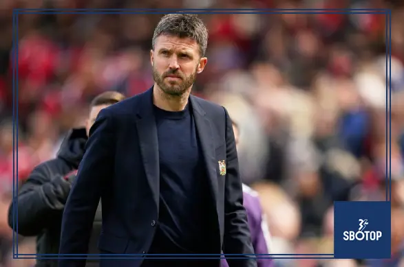 SBOTOP : Shock at Old Trafford Carrick Breaks Silence on Rumors of Permanent Man United Job