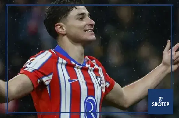 SBOTOP : Man United Enter the Race for Julian Álvarez as Arsenal Face Transfer Setback