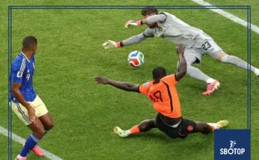 SBOTOP : Man United Eye Brian Brobbey After World Cup Hat-Trick Sparks Transfer Buzz