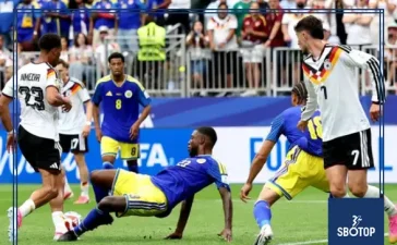 SBOTOP : World Cup Breakout Star Felix Nmecha Sparks Transfer War Between Man United and Liverpool
