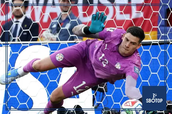SBOTOP: Fabrizio Romano Dismisses Reports Linking Manchester United With Orlando Gill