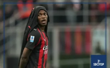 SBOTOP : Fenerbahce Make Their Move for Rafael Leao, But AC Milan Stand Firm