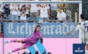 SBOTOP : Manchester United Open Talks for Paraguay Goalkeeper as Agent Confirms Negotiations