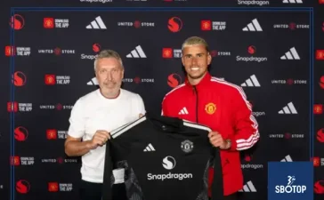 SBOTOP : Manchester United Sign Wales Goalkeeper Karl Darlow on Deal Until 2028