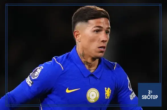 SBOTOP: Chelsea Open to Enzo Fernandez Sale as Manchester City Lurk for the Right Transfer Price