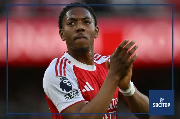 SBOTOP: Chelsea Step Up Interest in Arsenal Youngster Myles Lewis-Skelly as Blues Explore Transfer Amid Manchester United Attention