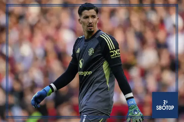 SBOTOP : Manchester United Find Suitor for Altay Bayindir as Goalkeeper Shake-Up Begins
