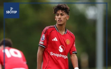 SBOTOP: Only 15 Years Old, JJ Gabriel Steals the Spotlight in Manchester United Pre-Season Clash