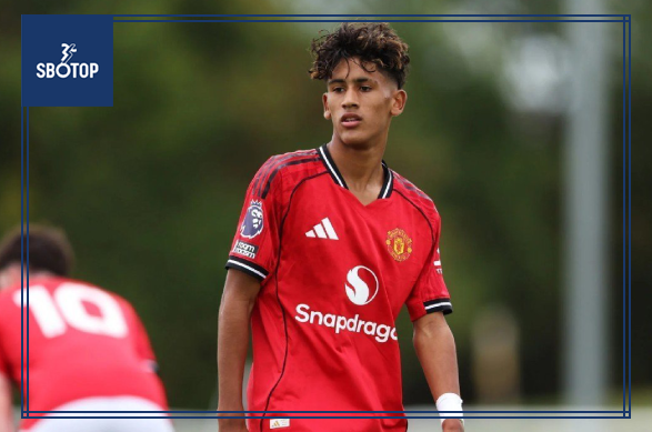 SBOTOP: Only 15 Years Old, JJ Gabriel Steals the Spotlight in Manchester United Pre-Season Clash