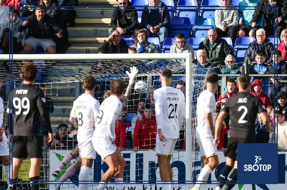SBOTOP: Alic’s Stunning Strike Rescues St Johnstone as Ten-Man Saints Deny Falkirk a Scottish Premiership Victory