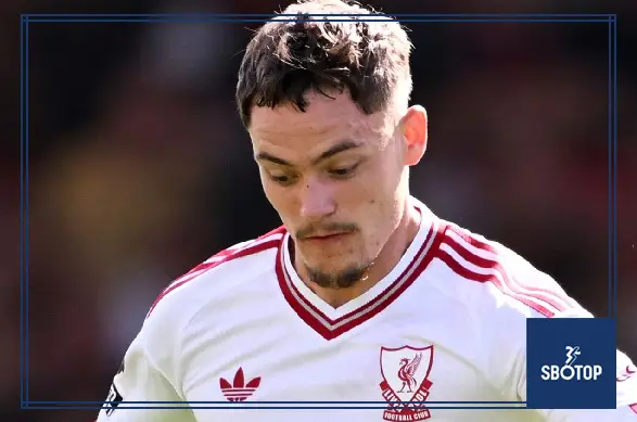 SBOTOP: Carragher Calls for a Liverpool Change as Wirtz Comes Under Pressure Before Manchester City Clash