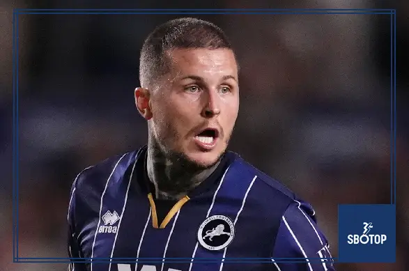 SBOTOP: Millwall Thrash Bolton Wanderers 4-0 as Lyndon Dykes Strikes Twice in Ten-Man Thriller