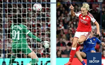SBOTOP: Late Holmberg Strike Denies Manchester United as Arsenal Escape with a Draw in Dramatic WSL Round