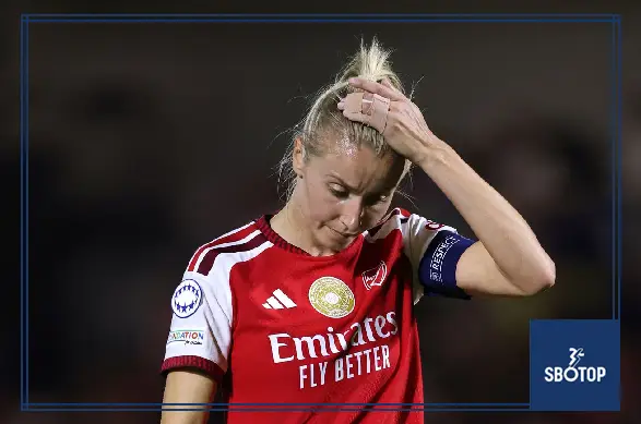 SBOTOP: Renee Slegers Takes Responsibility as Arsenal Manager Shields Players From Early-Season Pressure