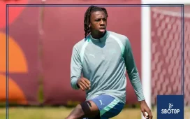 SBOTOP : Johan Manzambi Returns to Training as Aston Villa Receive Major Boost