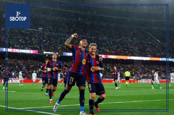 SBOTOP: Raphinha Shines in Barcelona's 7-2 Victory Against Racing Santander
